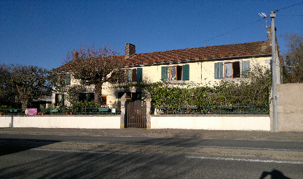 yellow house.jpg