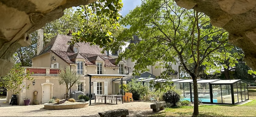 Hub chateau.jpg