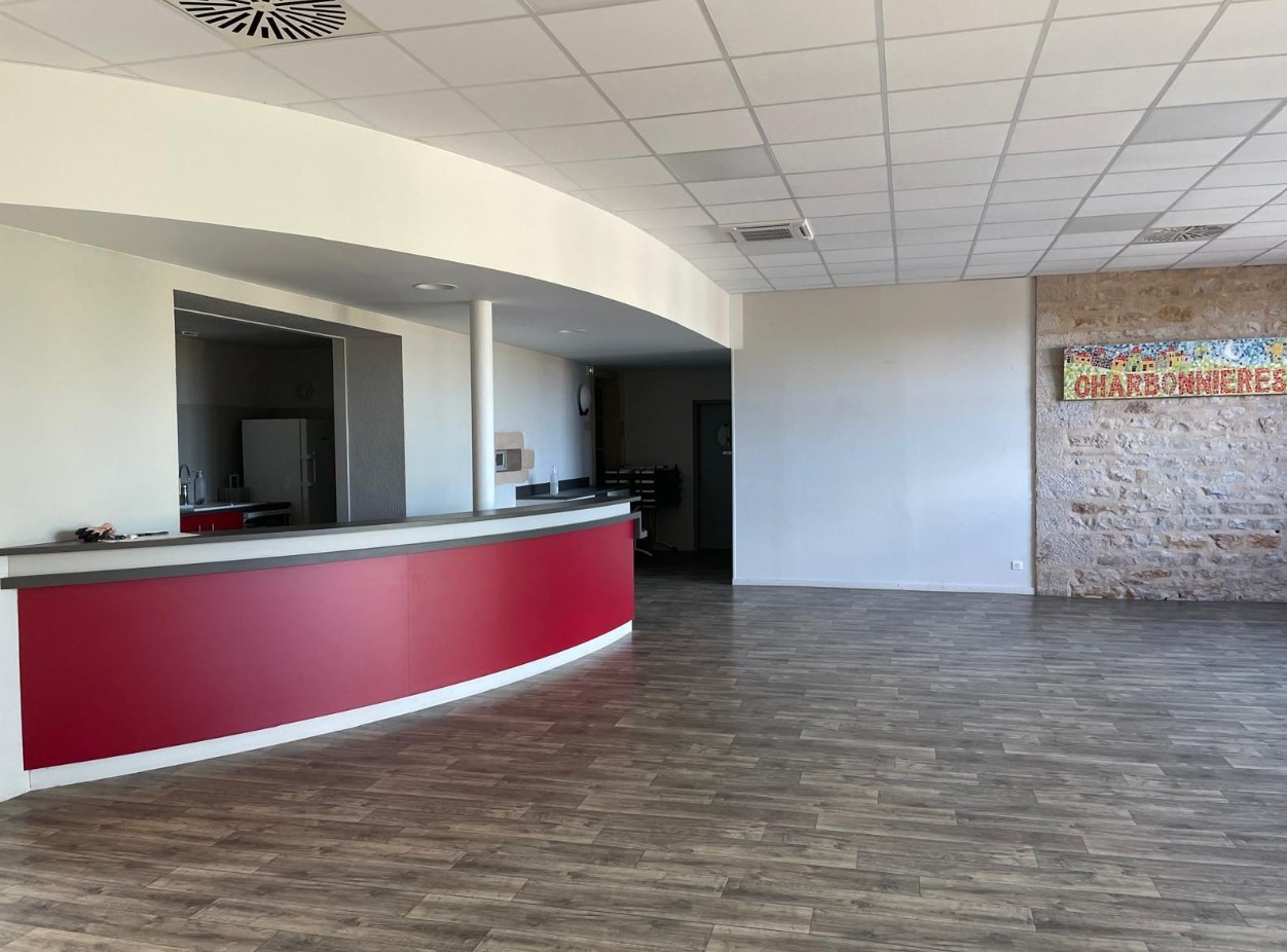 salle co charbo photo 2.jpg