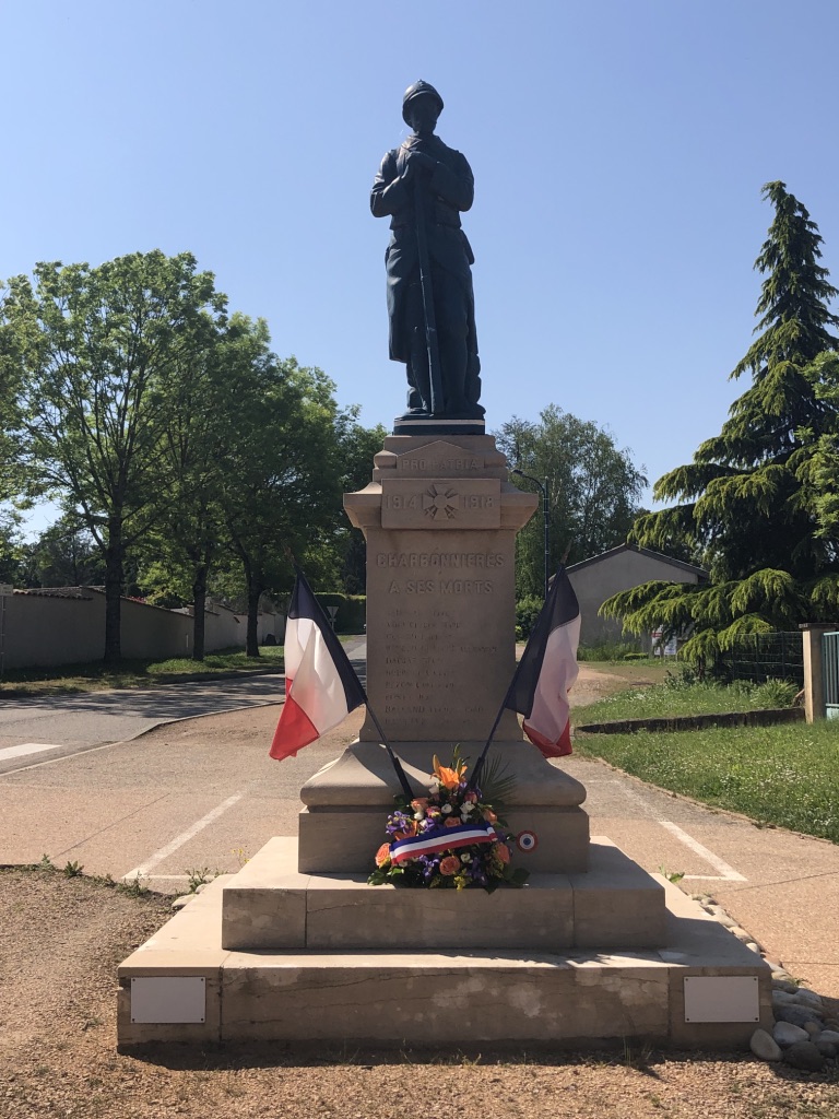 monument aux morts1.jpg