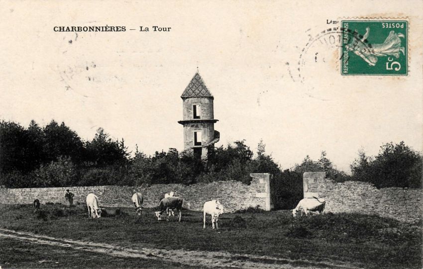 LA TOUR MOREAU.jpg