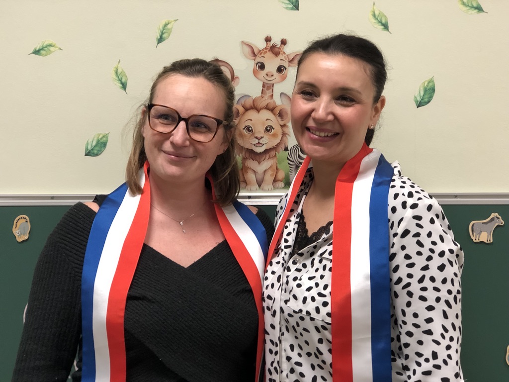 manon et sabrina 2.jpeg