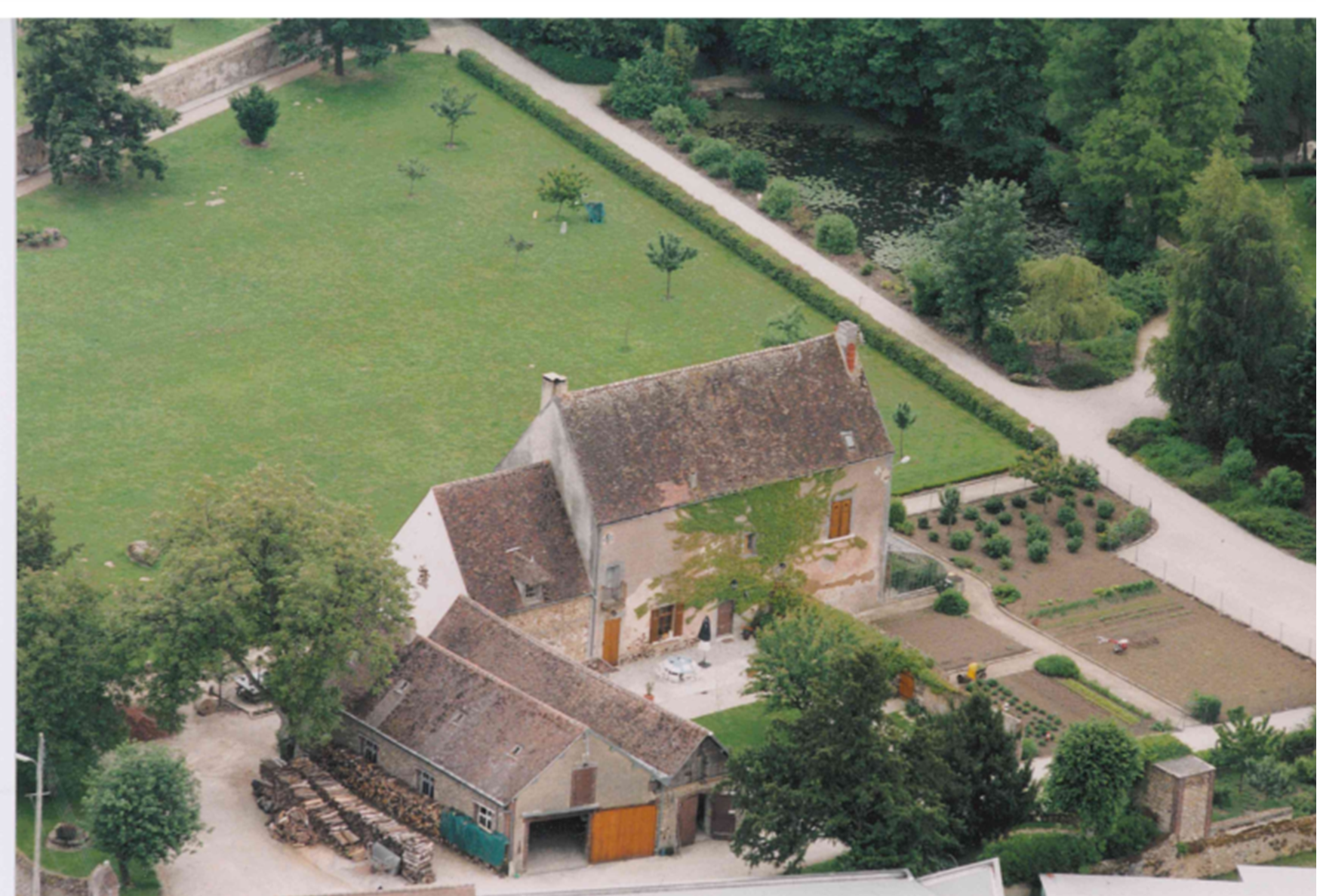 Vue d_ensemble mairie.png