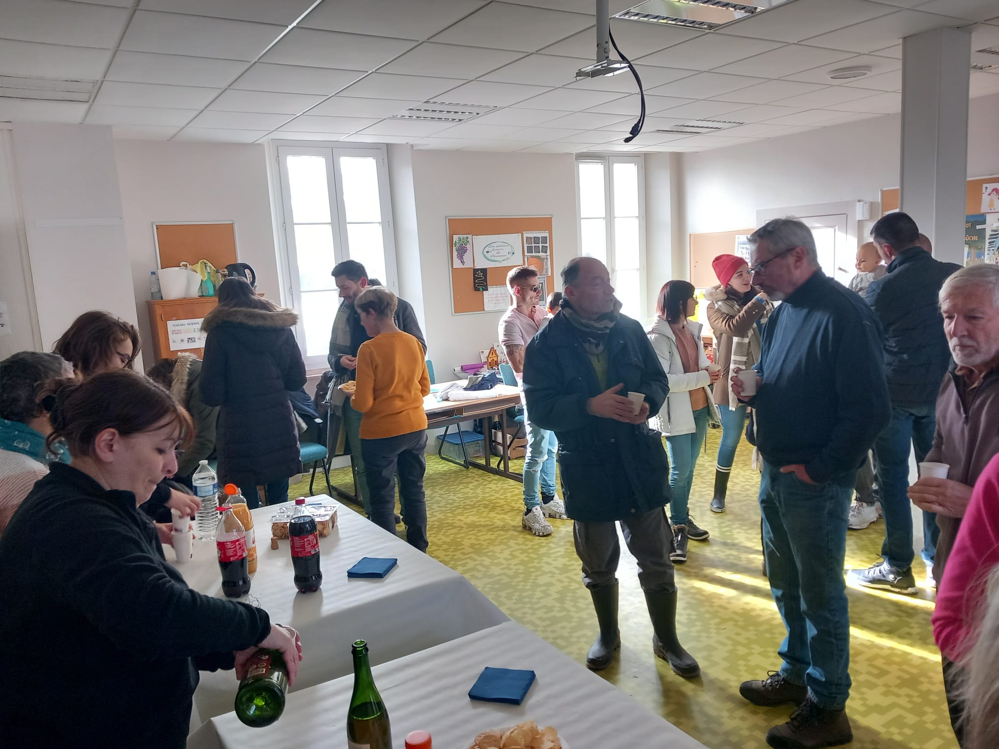 WhatsApp Image 2025-11-22 à 21.44.16_251f738f.jpg