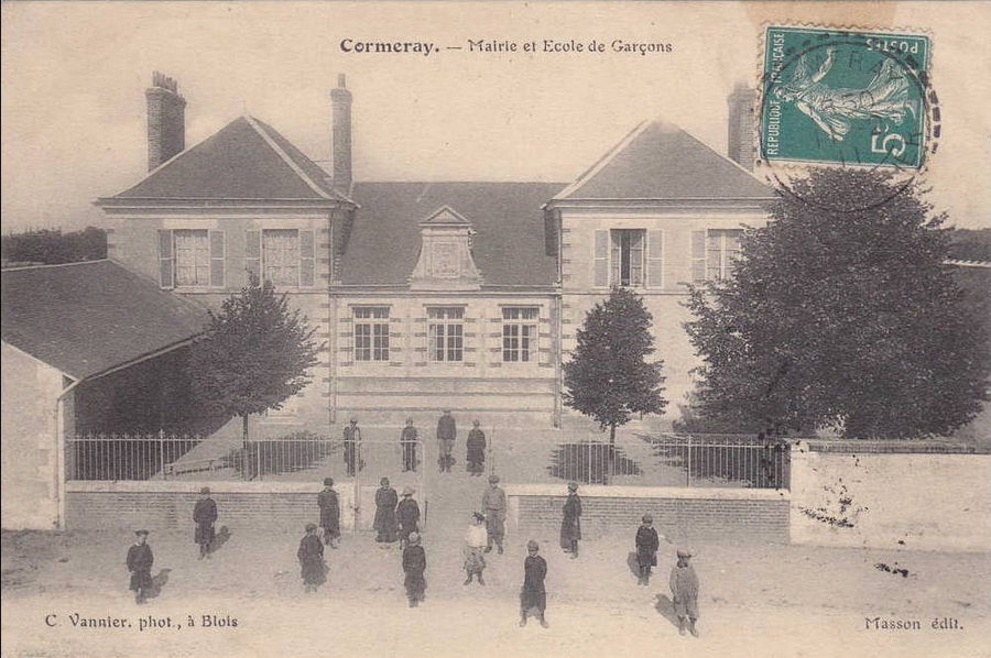 carte postale.jpg