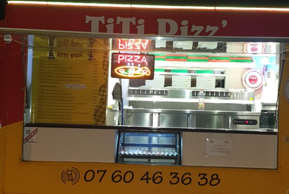 TITI PIZZ.jpg