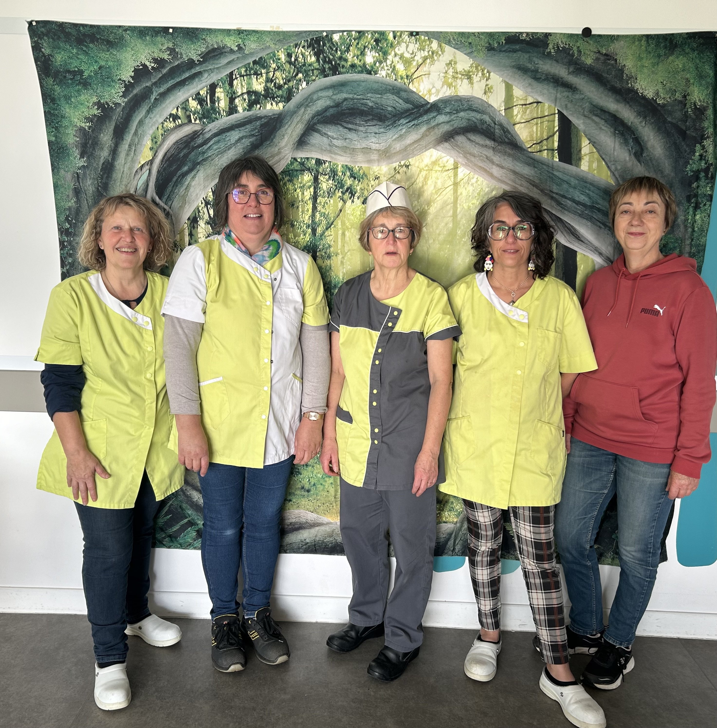 restaurant scolaire.jpg