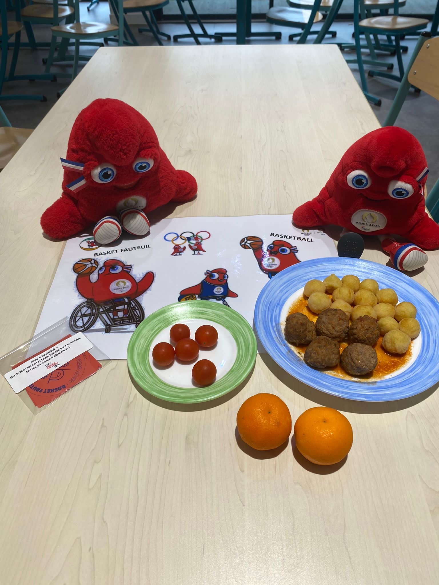 restaurant scolaire.JPG
