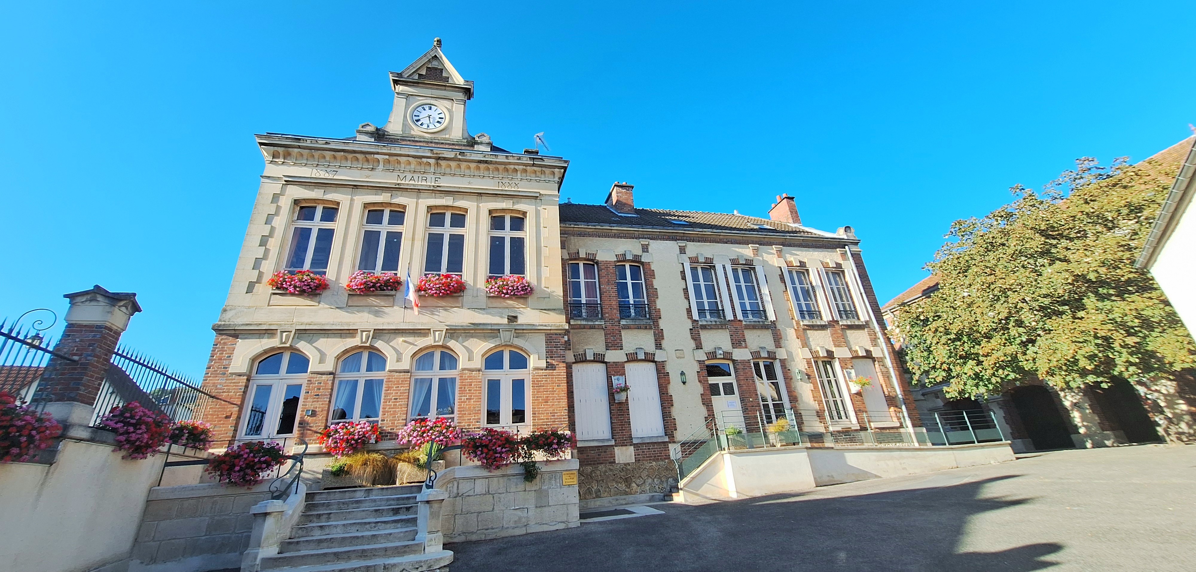 Mairie 1223.jpg