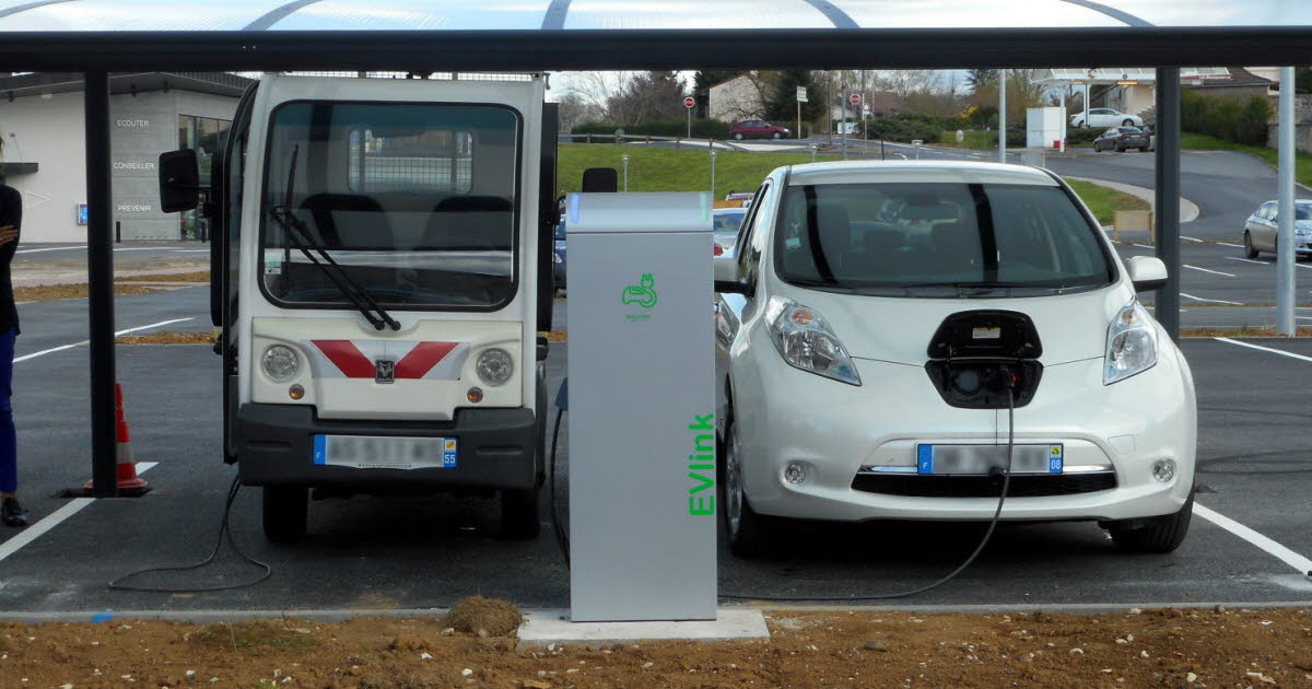 borne de recharge.jpg