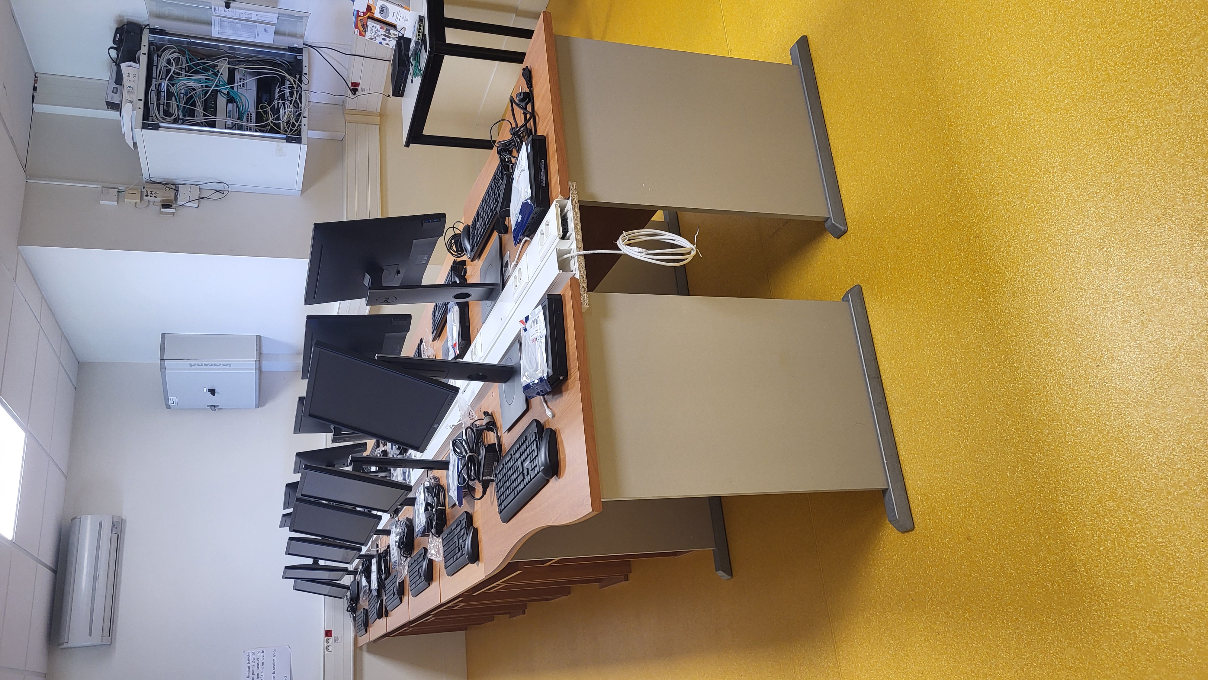 salle-informatique_Dun.jpg