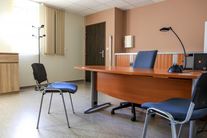 utpu7g30ff3pvd - Copy.jpg