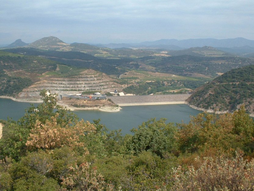 Cassagnes-barrage-sur-l-AglyT.jpg