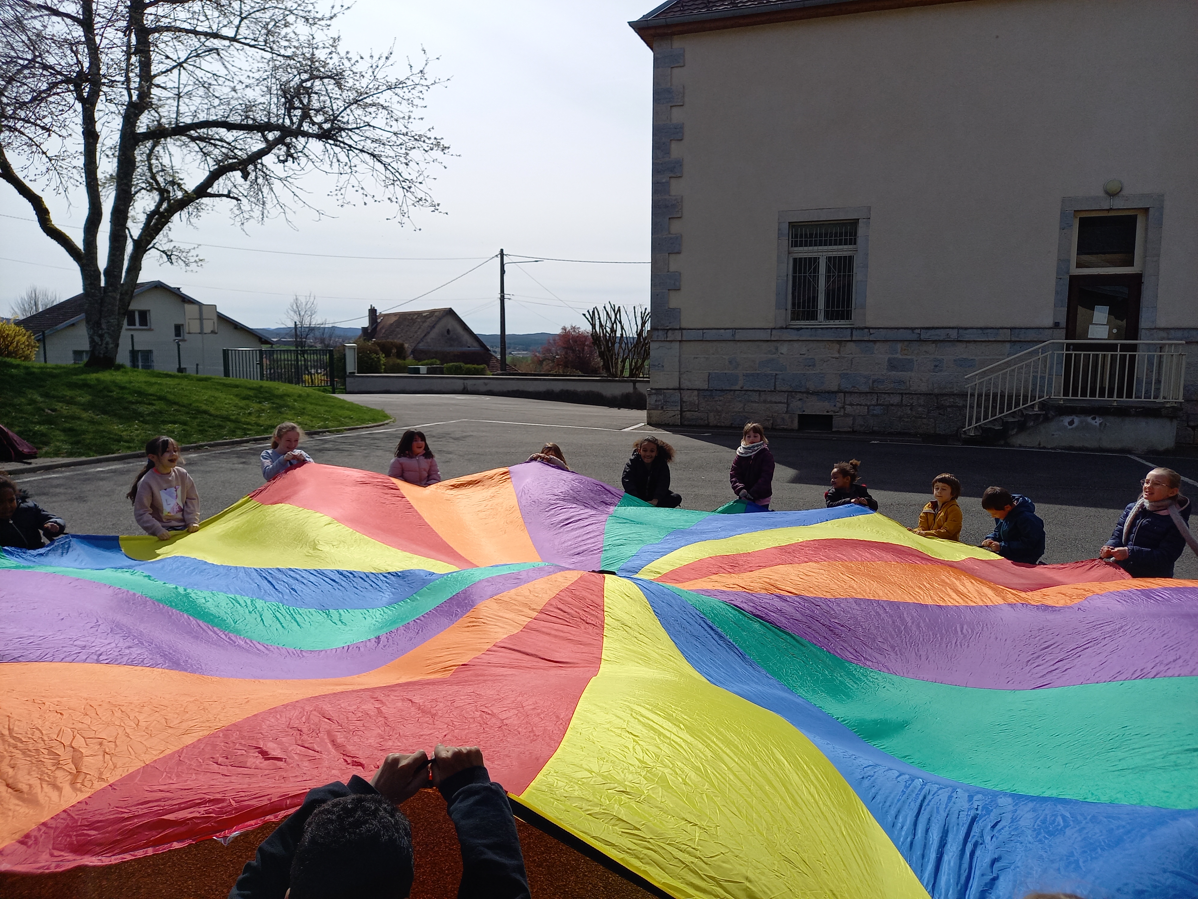 Mars 2024 - Parachute.jpg