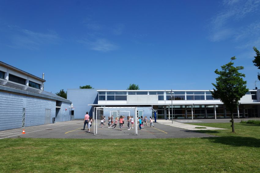 ecole elementaire.JPG