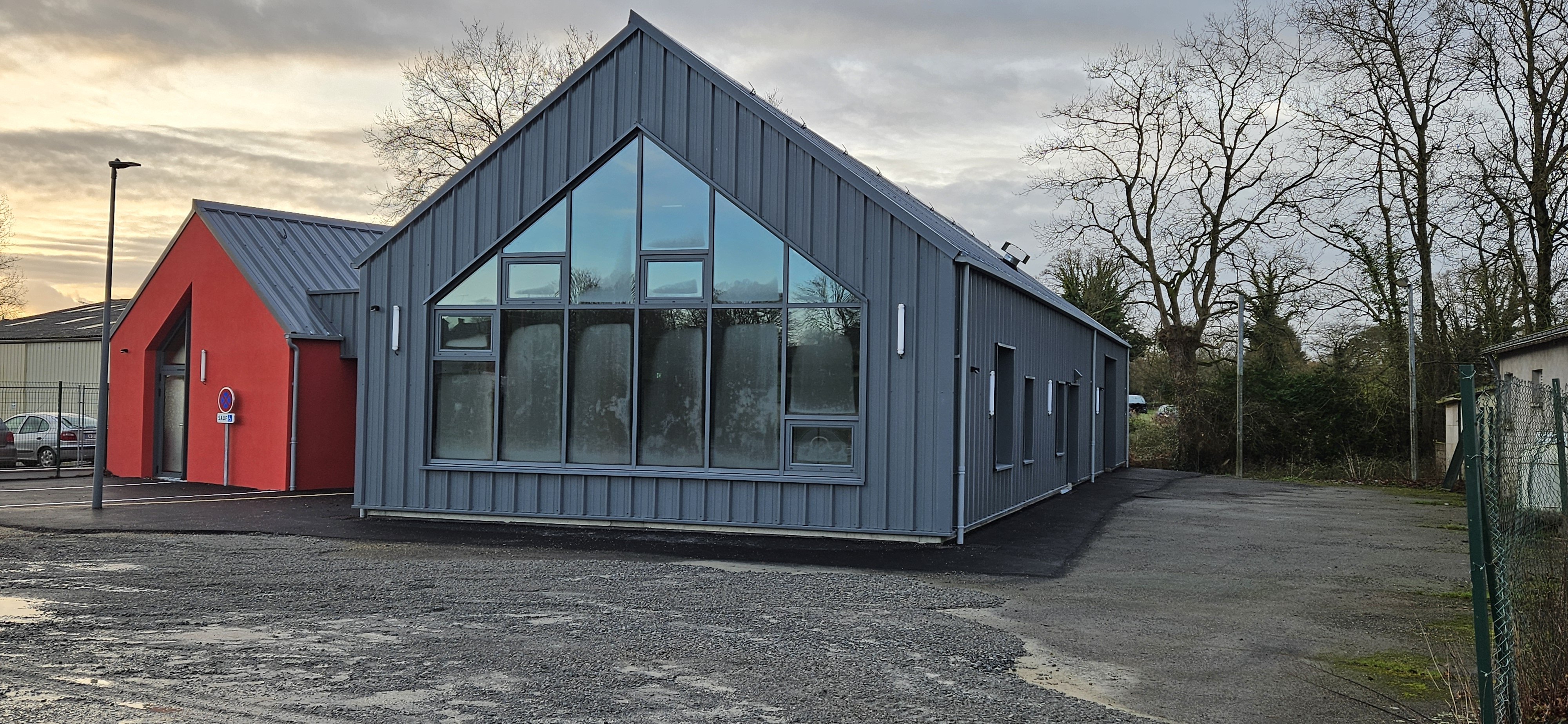 Vue générale epace associatif.jpg