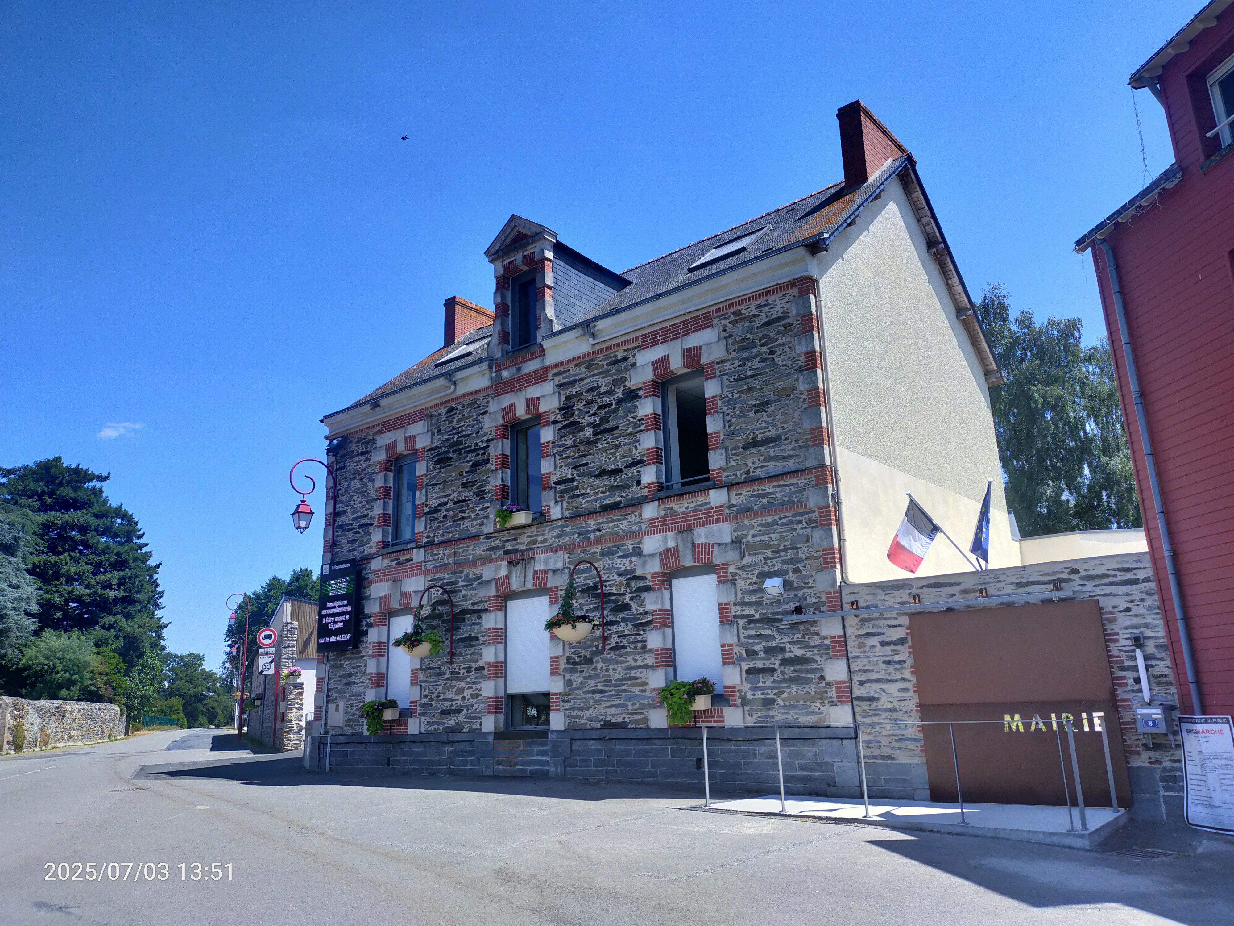 Façade mairie 2025.jpg