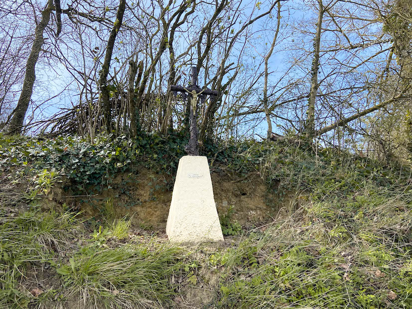 croix d_en Souriac.jpg