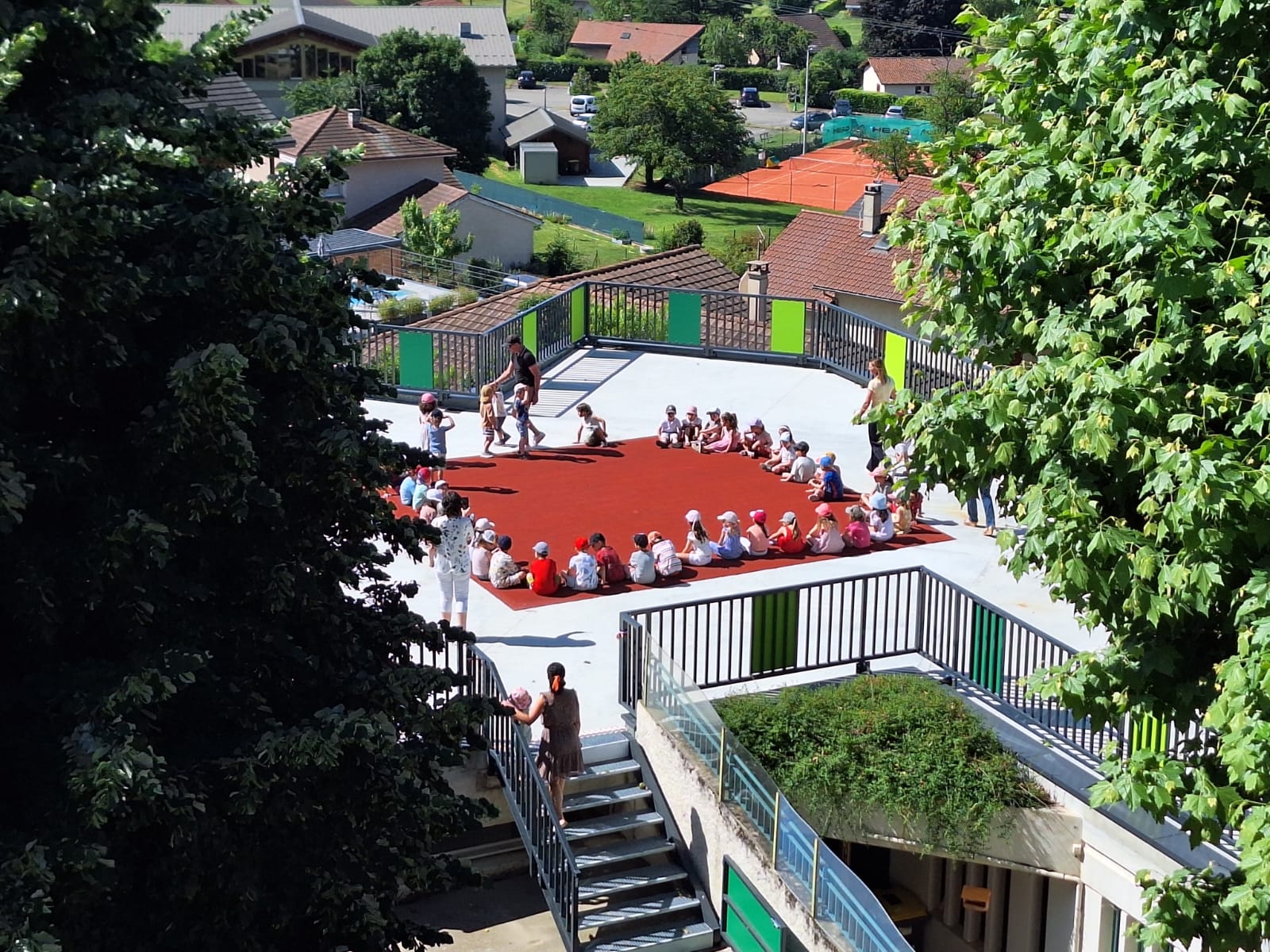 COMMUNE- _toit terrasse PHOTO.jpeg