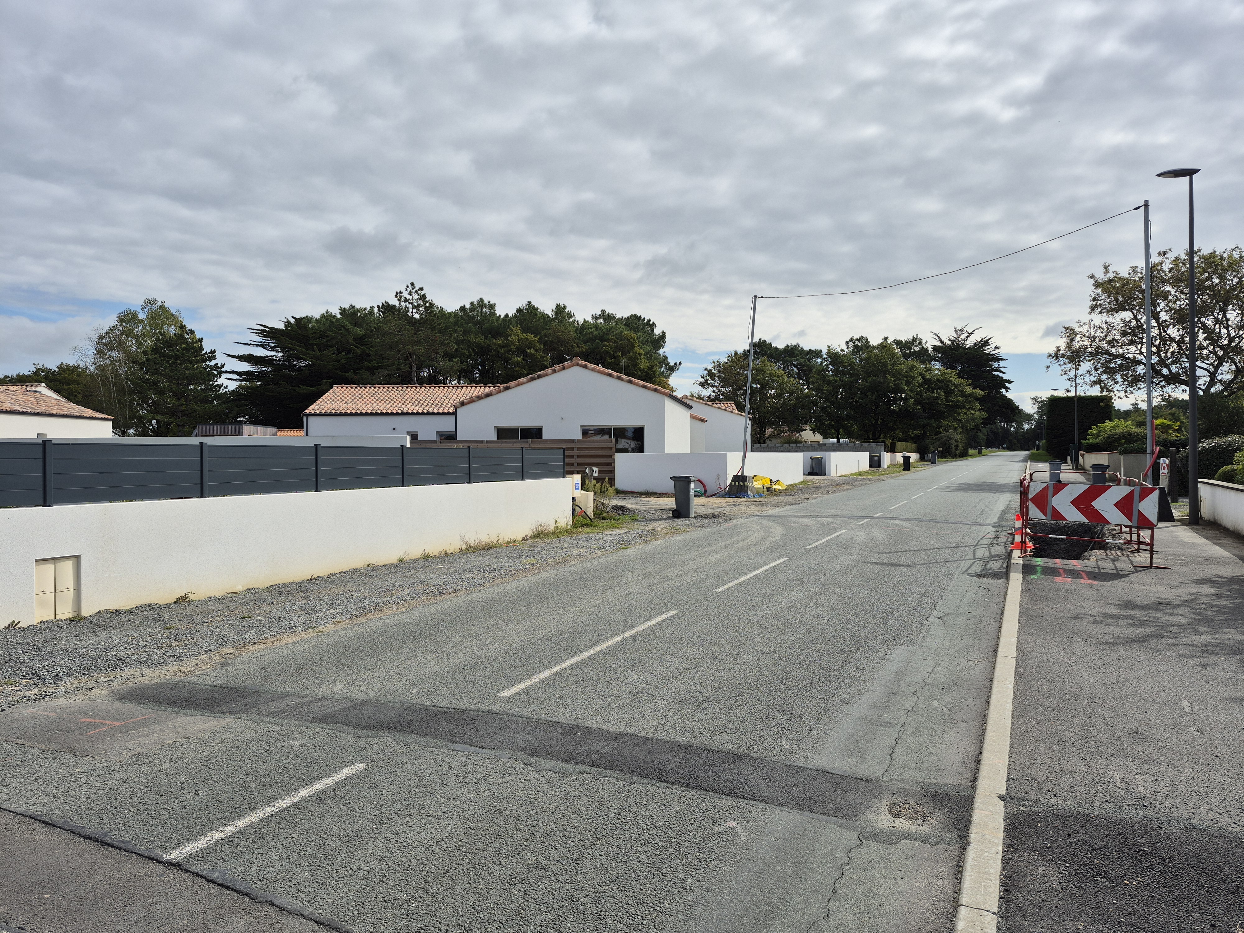 P4-5 - Piste cyclable rte st reverend _1_.jpg