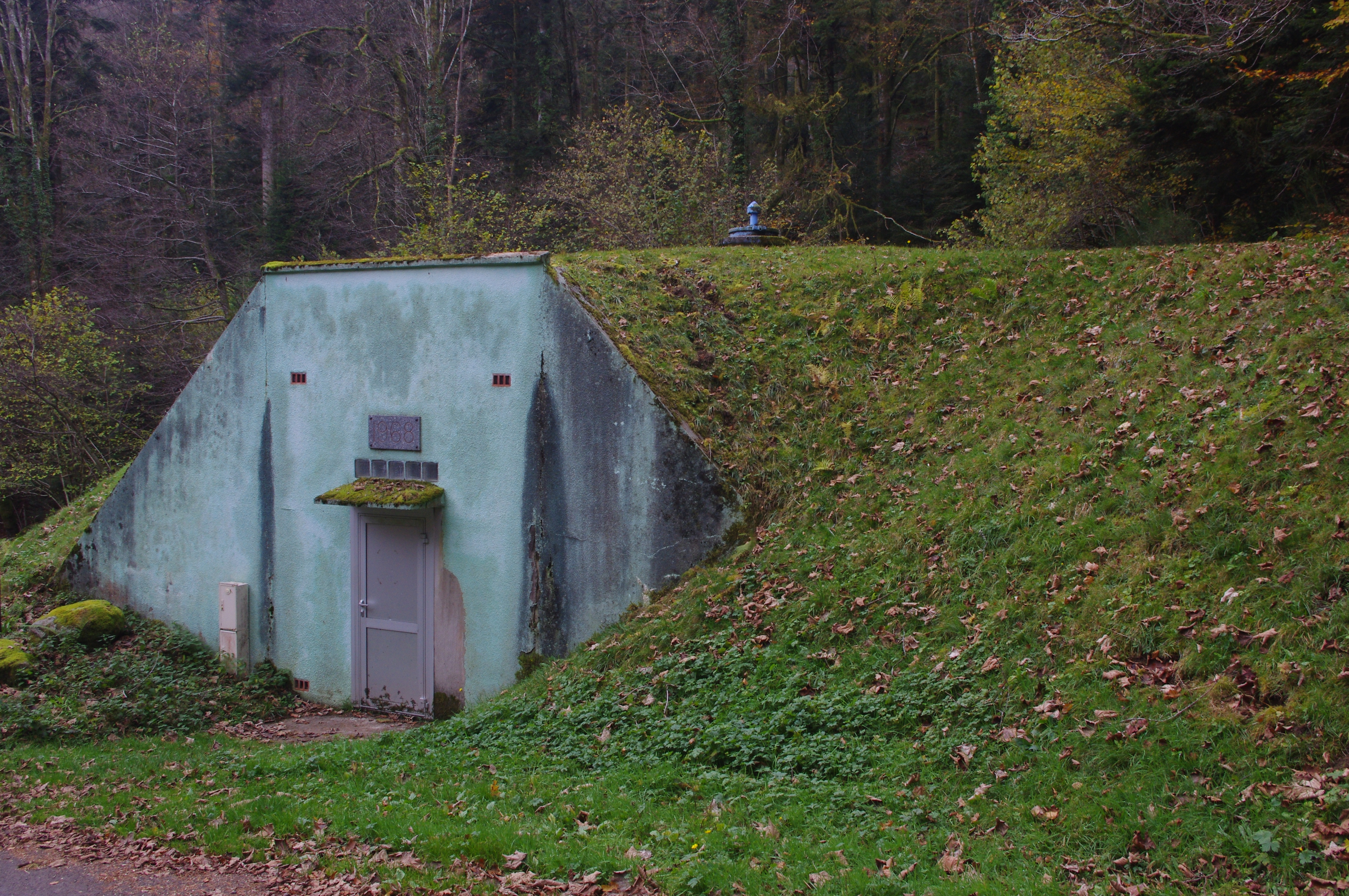 001Réservoir de la Goutte St Guillaume.JPG