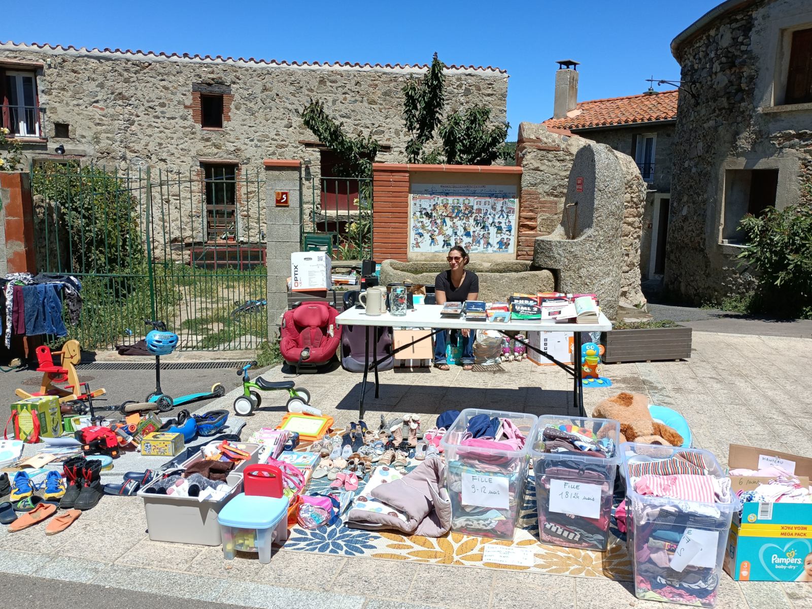 Vide grenier 1.jpg