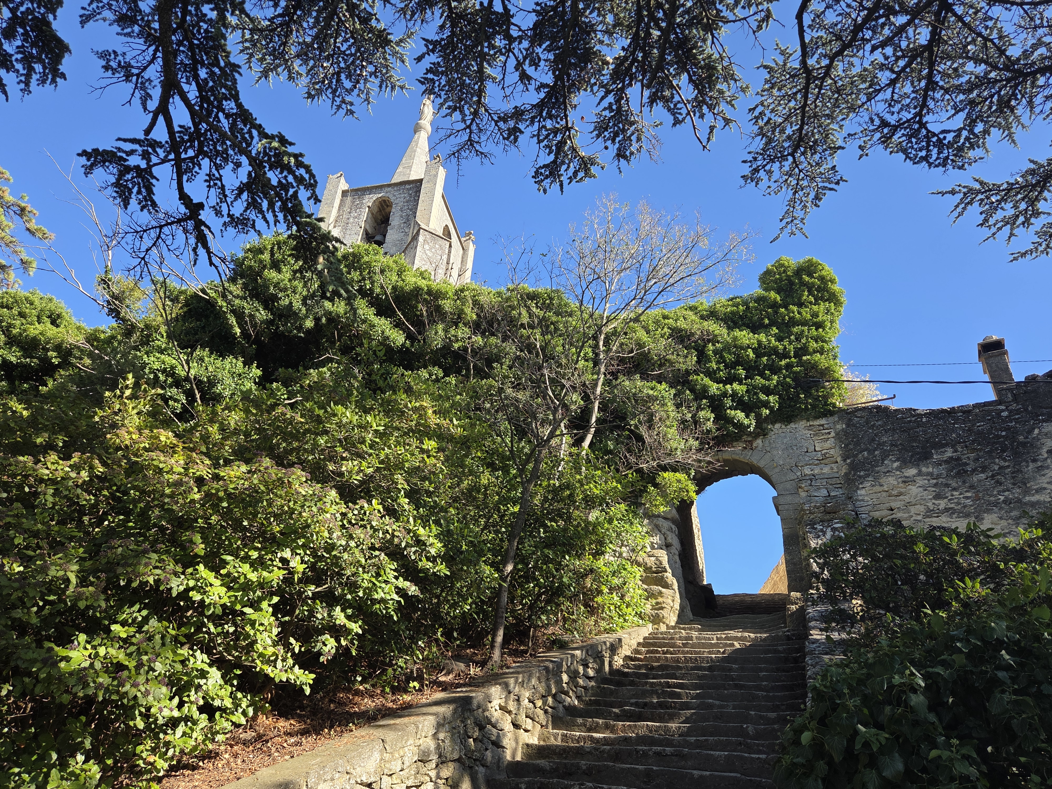 Eglise haute 2.jpg