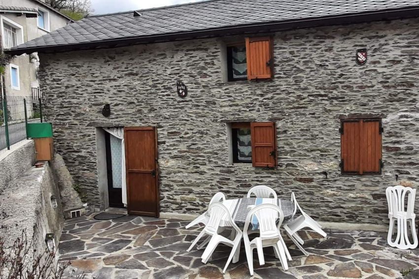 Lo Cap del Lioc Terrasse.jpg