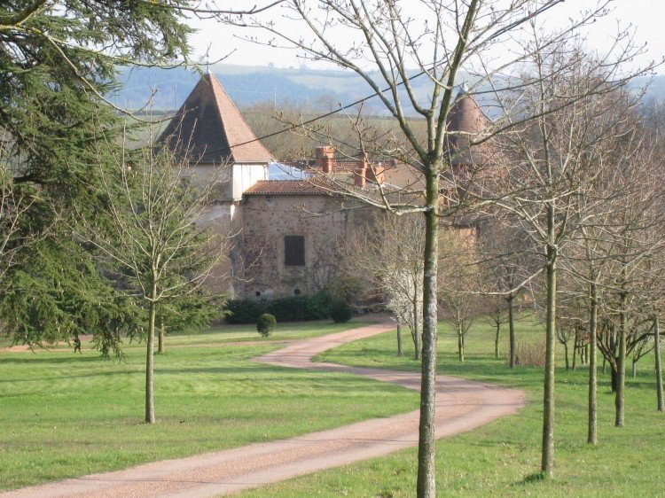 château de la Varenne.jpg