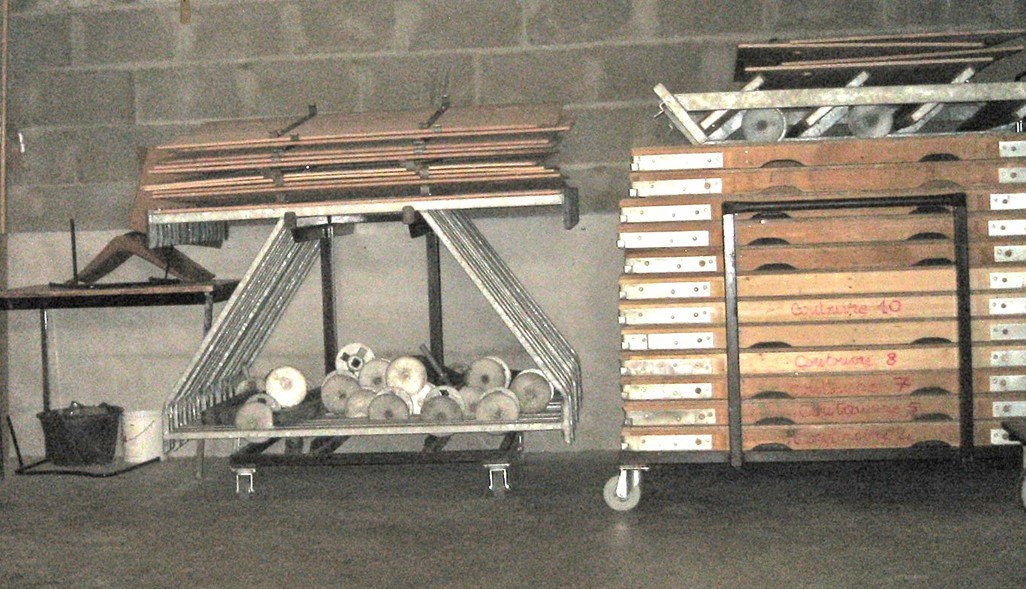 ancien podiums.jpg