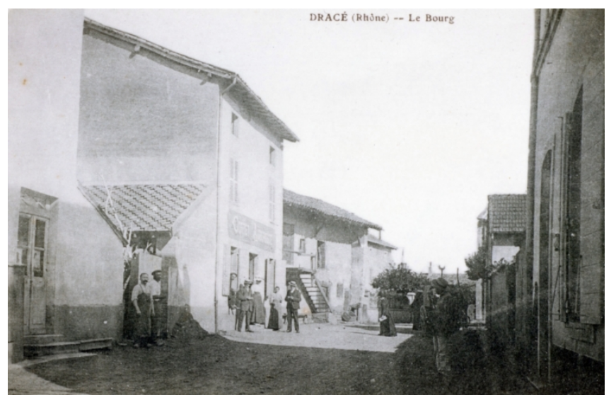 Le Bourg de Dracé5.png