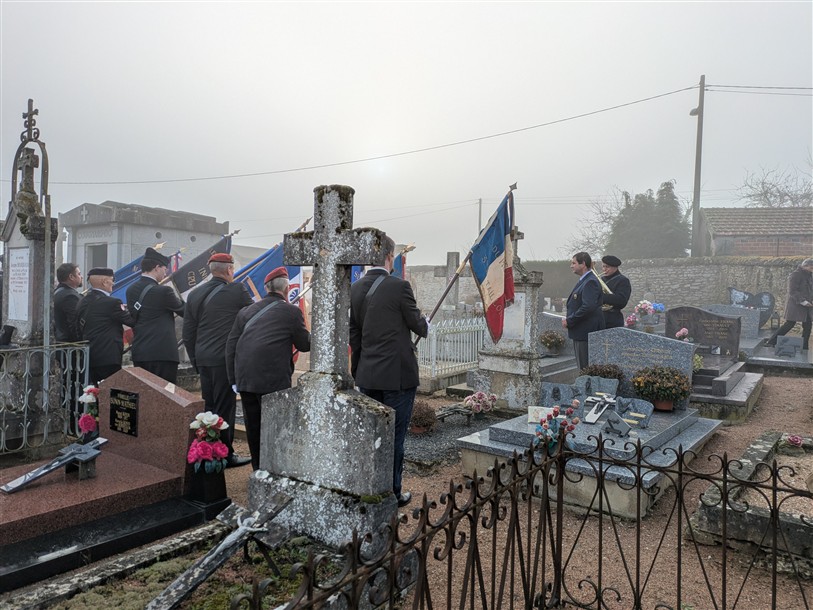 2-Cimetière 13.12 _4_.jpg