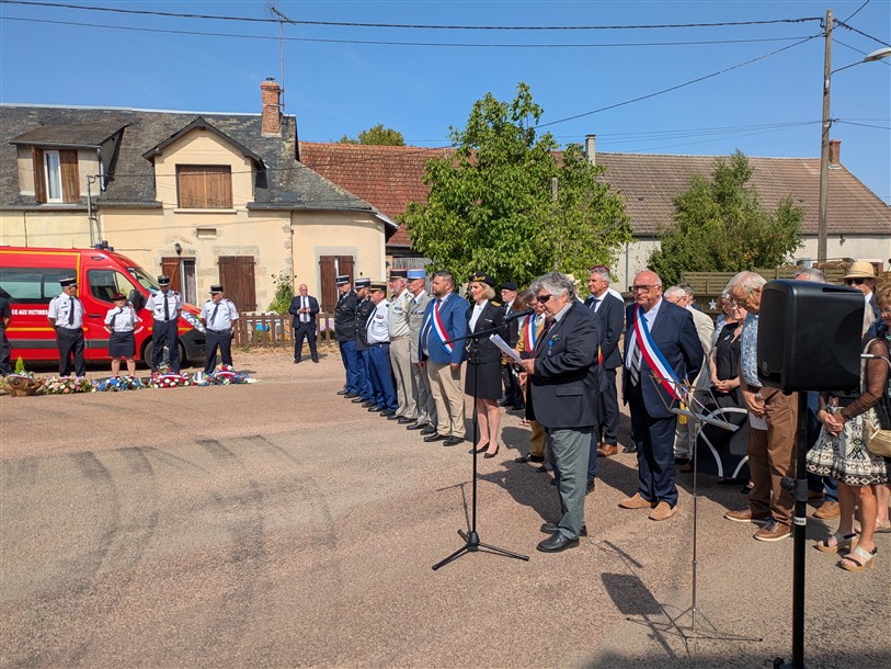 7-PLACE DE LA RESISTANCE _1.jpg