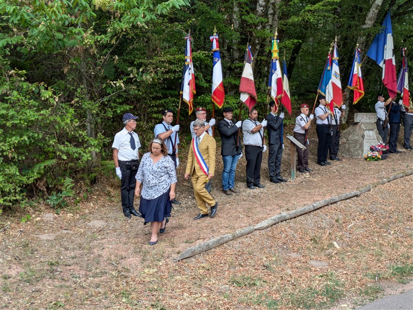 3-Stèle Camp Mariaux _7_.jpg