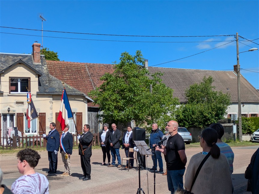 8 MAI 14.jpg
