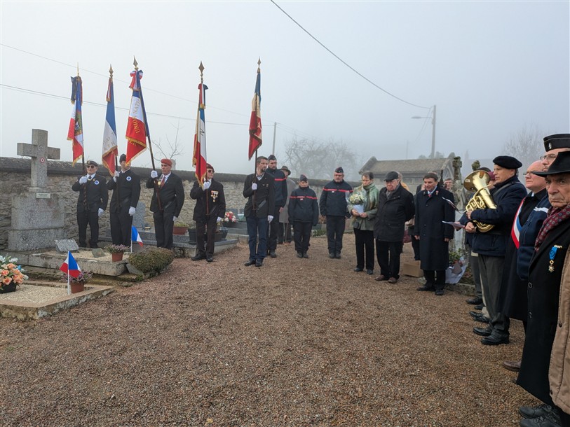 2-Cimetière 13.12 _6_.jpg