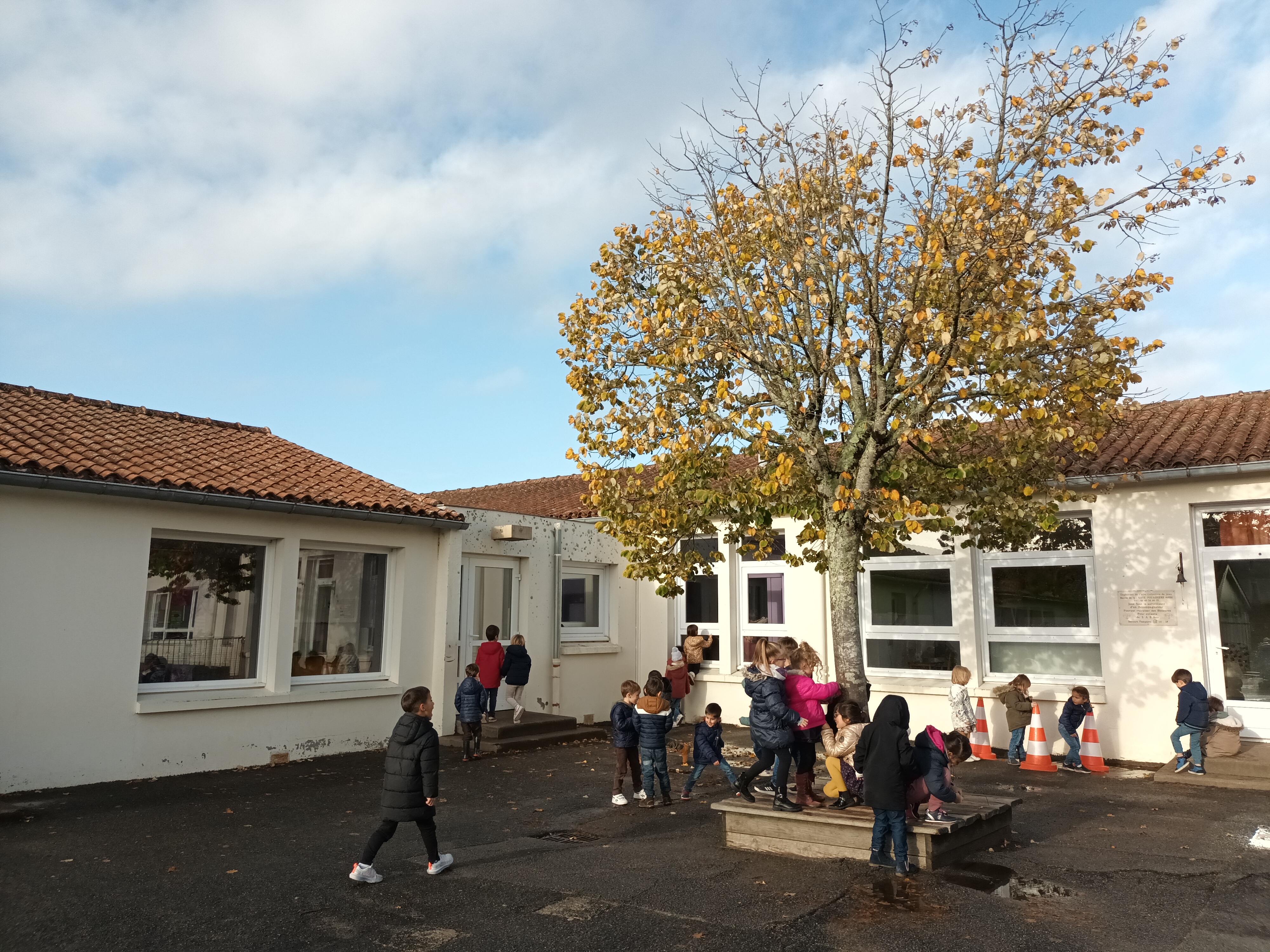 Ecole maternelle Le Petit Prince.jpg