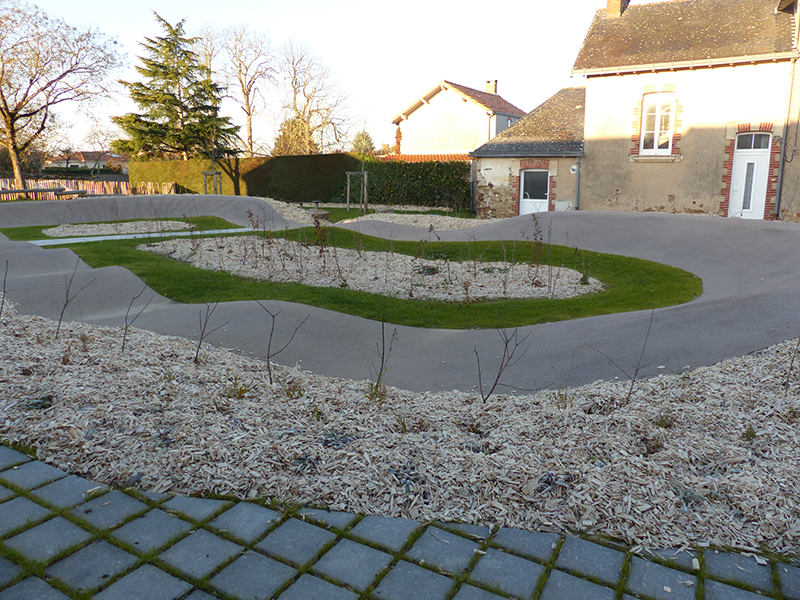 Piste à bosses - site mairie.jpg