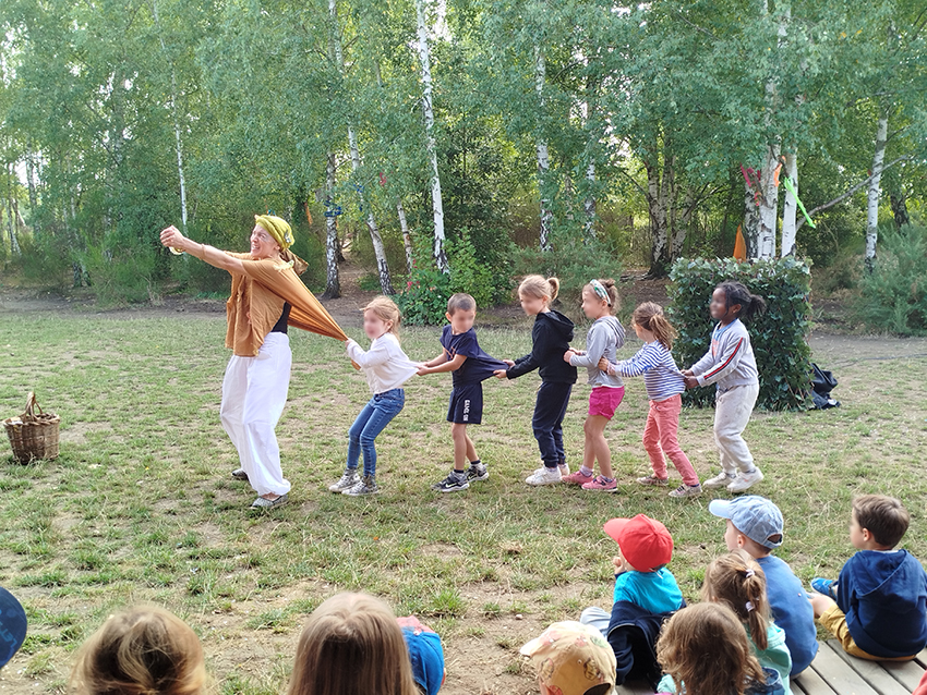 conte d_Aurélia Demay 3-6 ans jeudi 24 juillet- flou.jpg