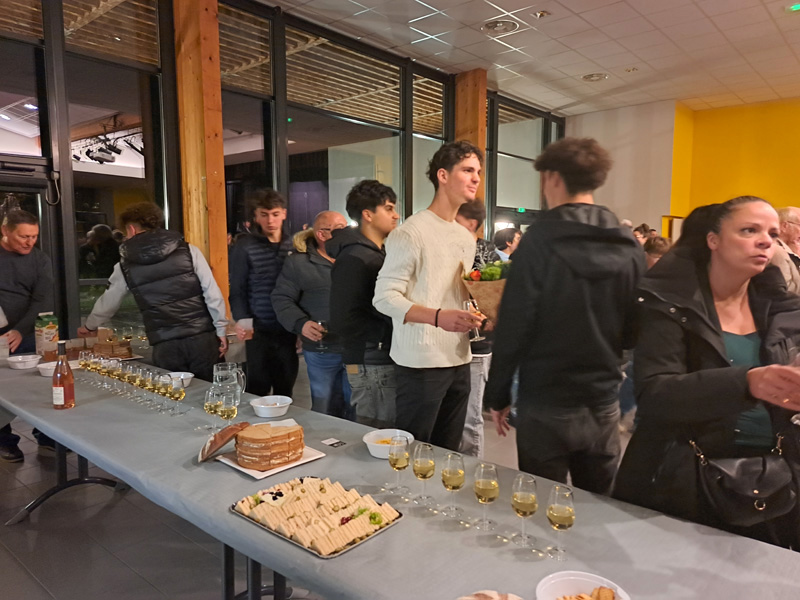 Raphael Brodeur - verre amitié.jpg