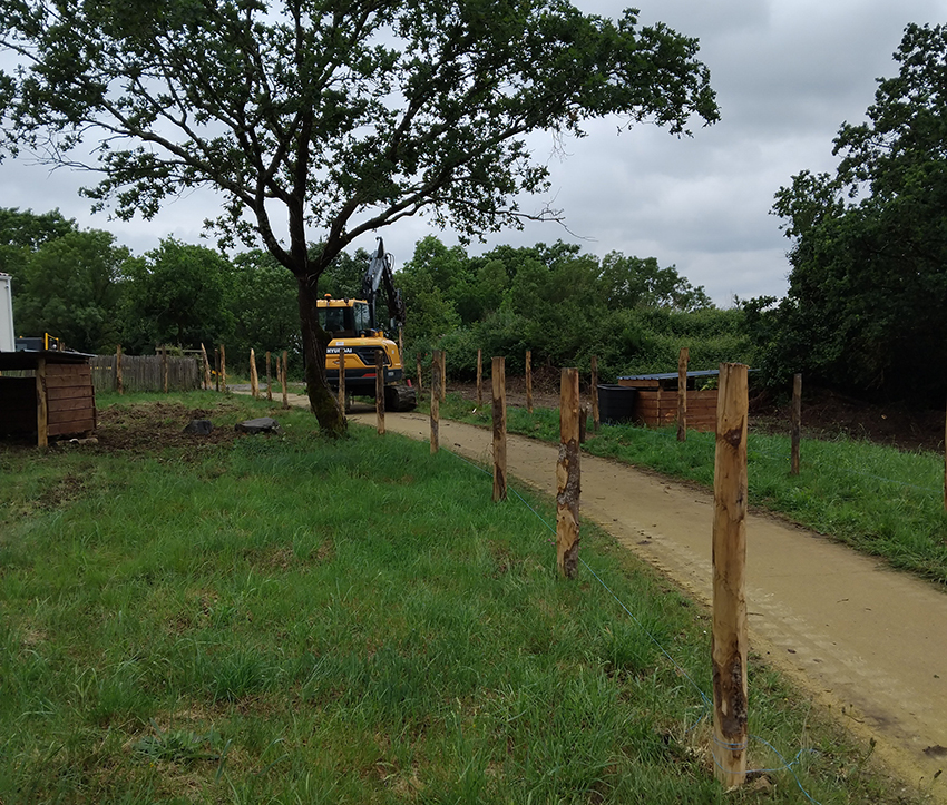 Ecopaturage - Installation Cloture.jpg