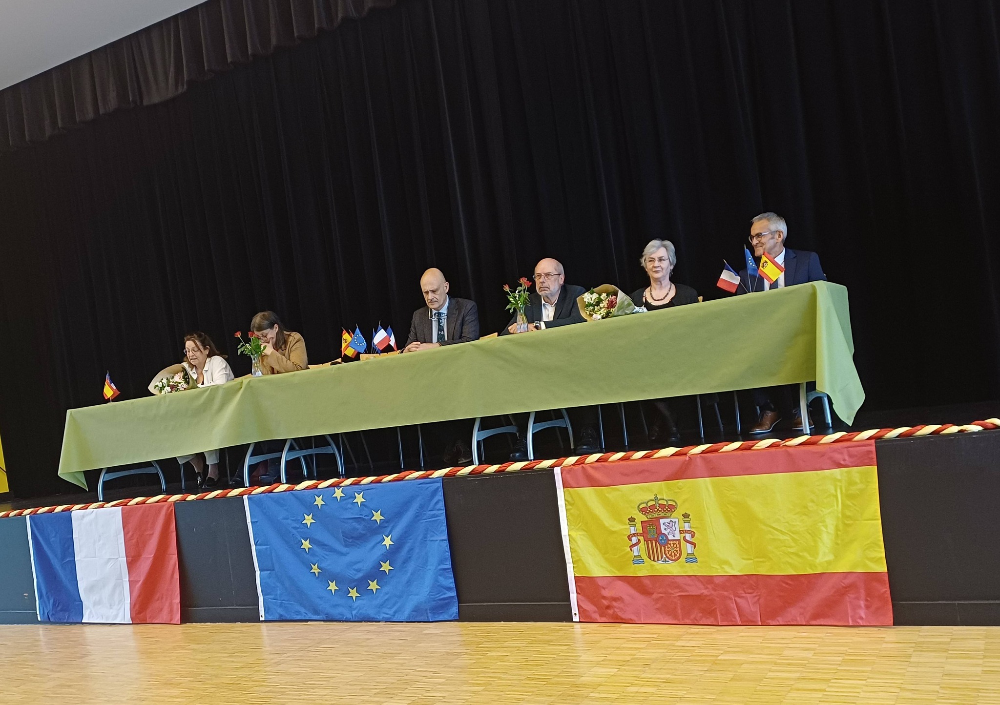 Sevria - charte jumelage 30 ans.jpg