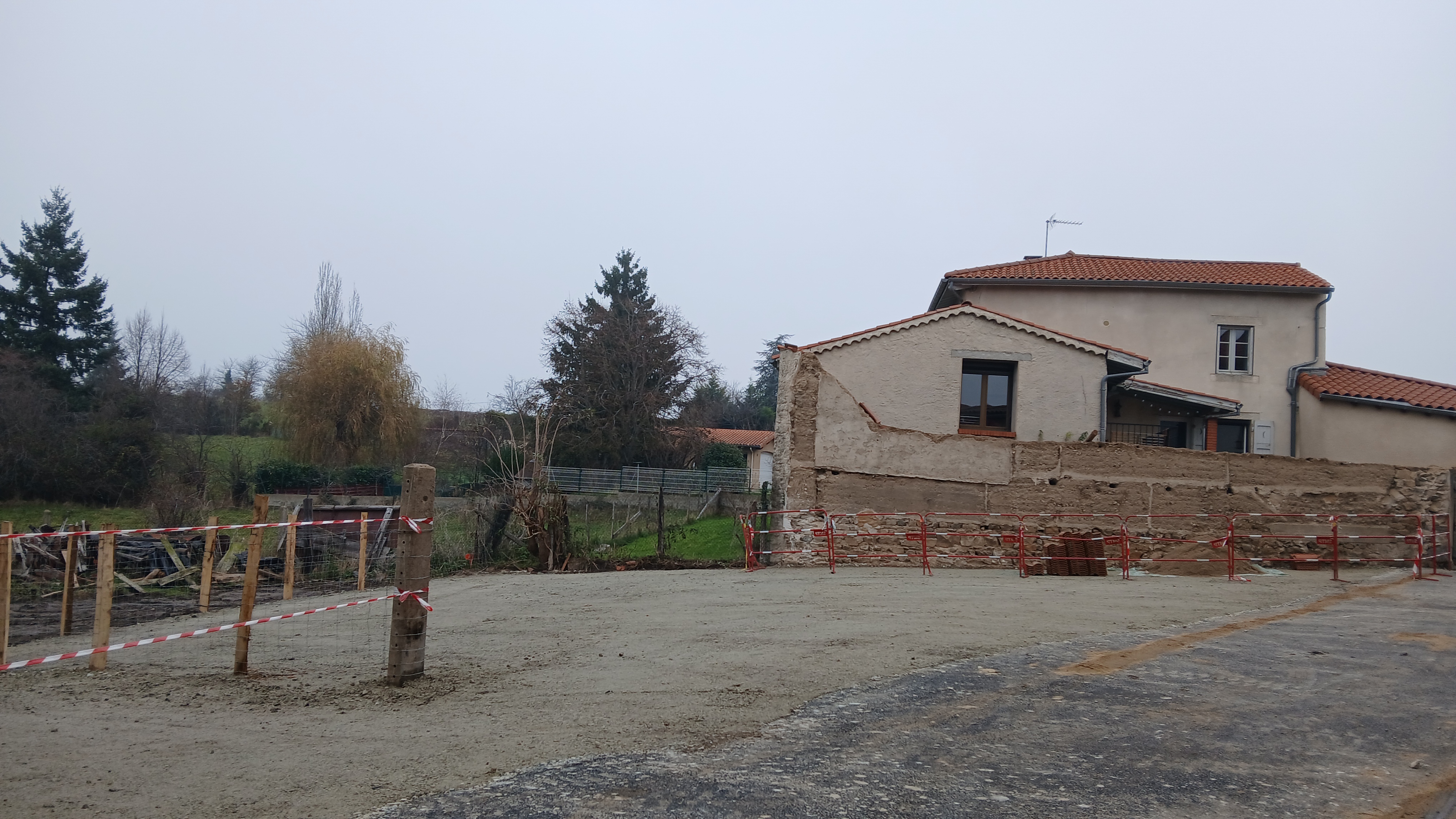 Parking perron 1.jpg