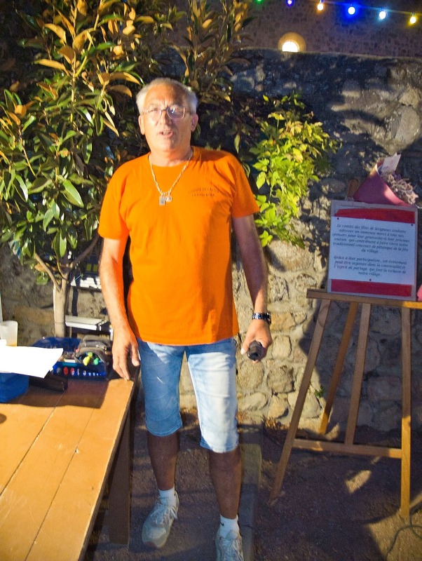 pétanque fête 2.resized.jpg