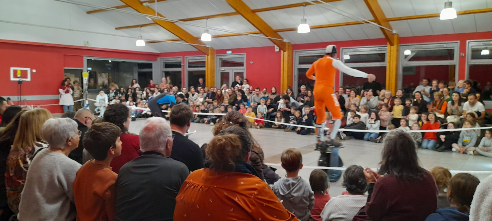 Spectacle médiathèque 1.jpg