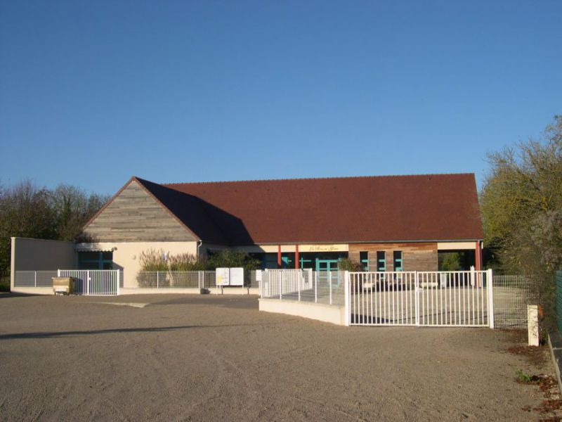 ECOLE MAILLY LA VILLE.jpg