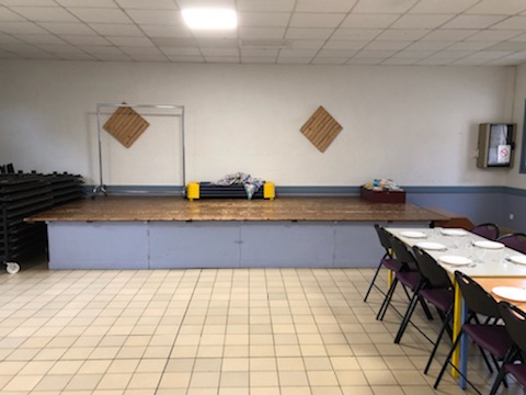 salle des fêtes2.jpg