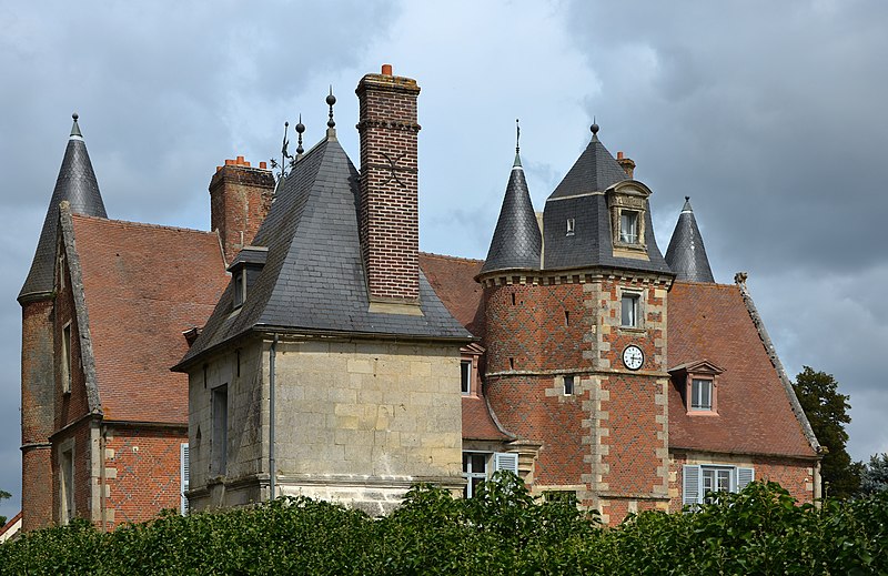 CHATEAU - VUE EXTERIEURE 02