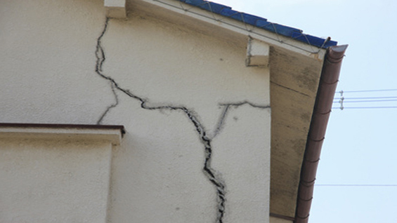 fissure-mur-enduit-maison FB.jpg