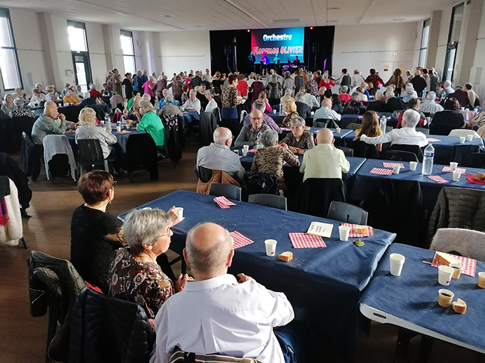 the dansant FB 13.jpg